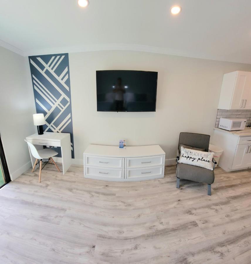 Satellite Motel St. Pete Beach Dış mekan fotoğraf