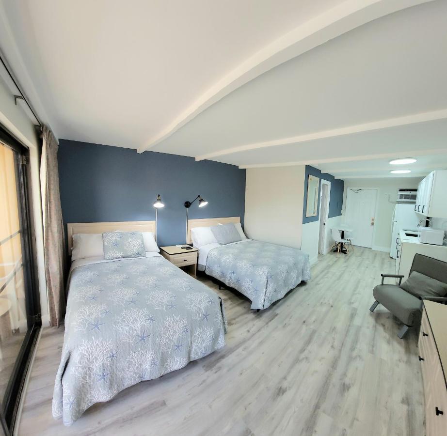 Satellite Motel St. Pete Beach Dış mekan fotoğraf