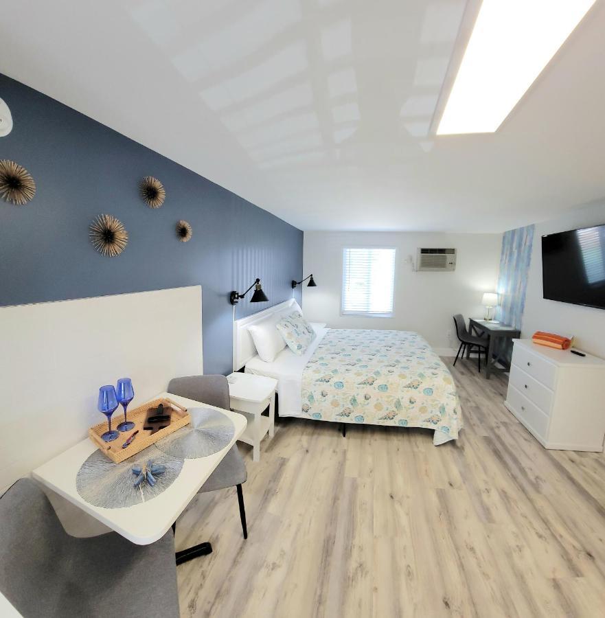 Satellite Motel St. Pete Beach Dış mekan fotoğraf