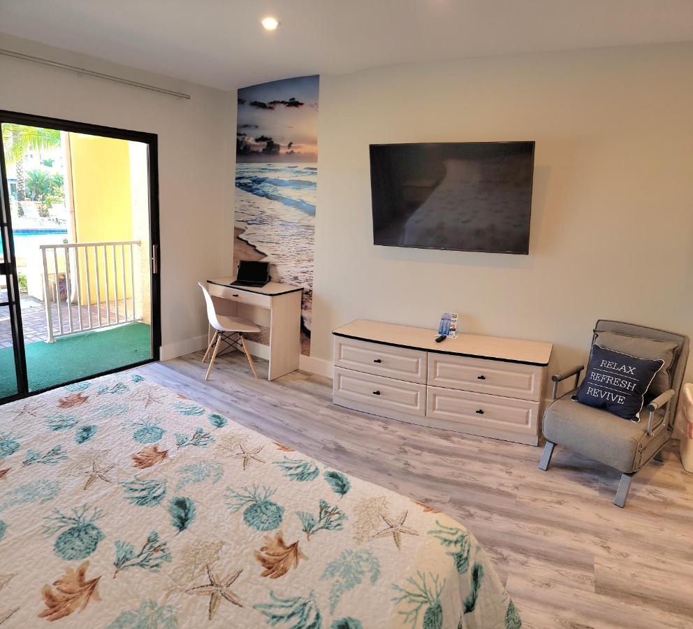 Satellite Motel St. Pete Beach Dış mekan fotoğraf