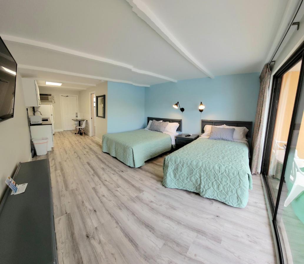 Satellite Motel St. Pete Beach Dış mekan fotoğraf