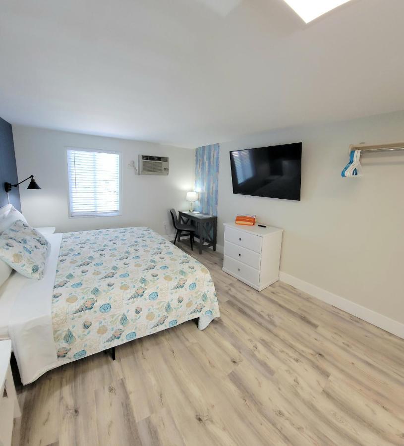 Satellite Motel St. Pete Beach Dış mekan fotoğraf