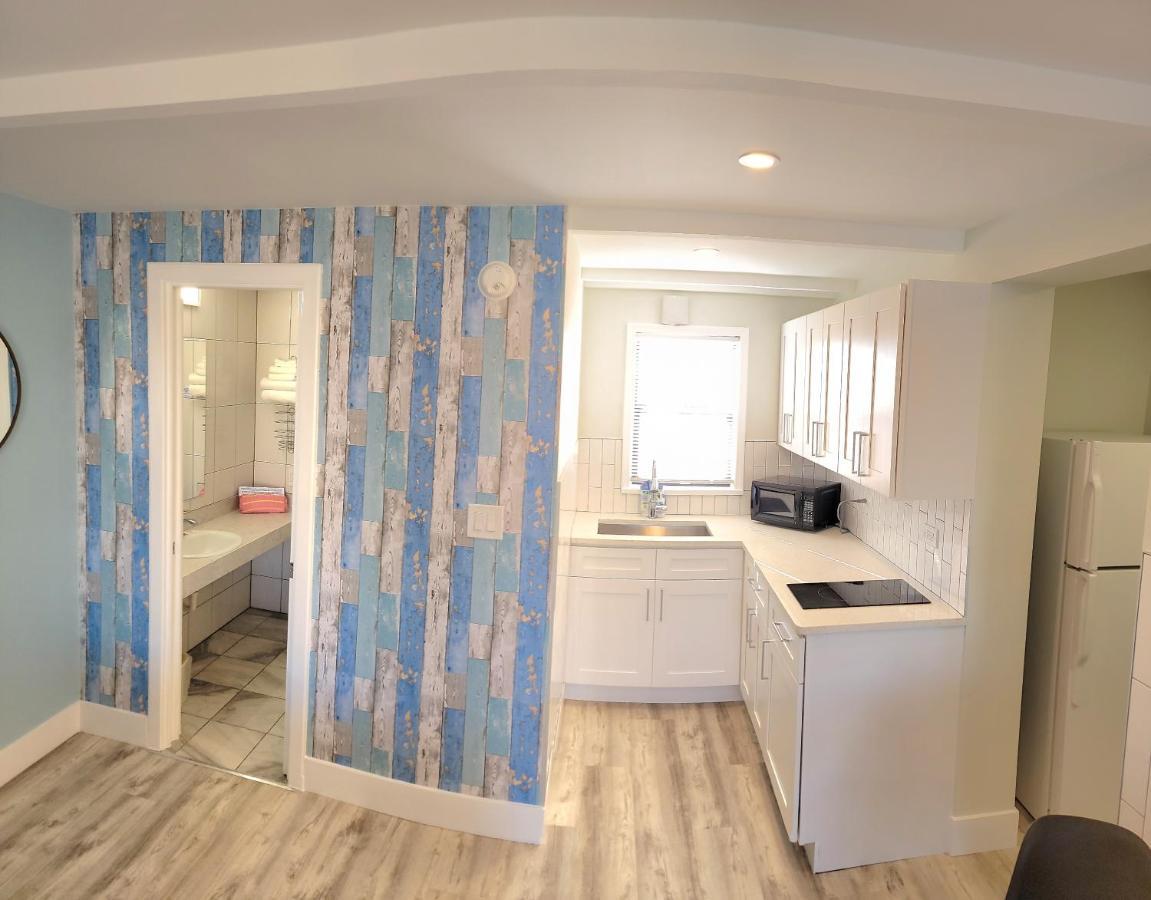 Satellite Motel St. Pete Beach Dış mekan fotoğraf