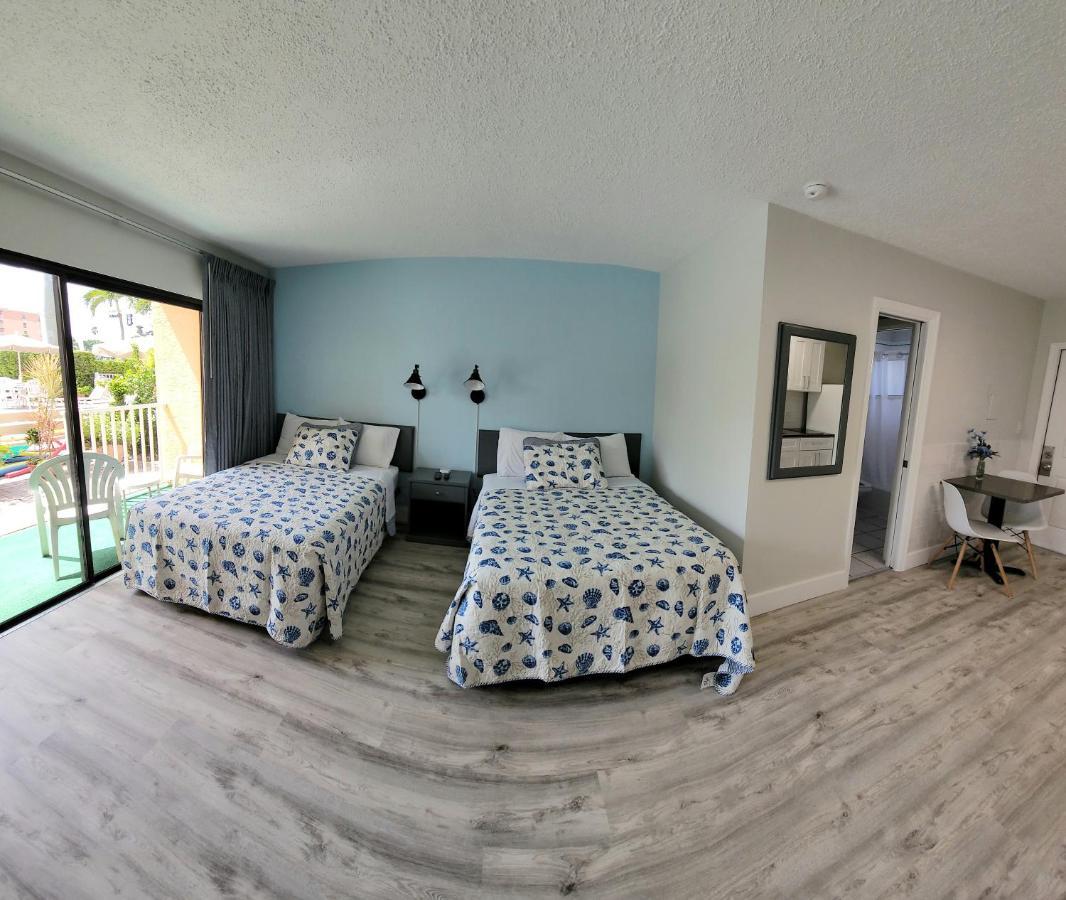 Satellite Motel St. Pete Beach Dış mekan fotoğraf