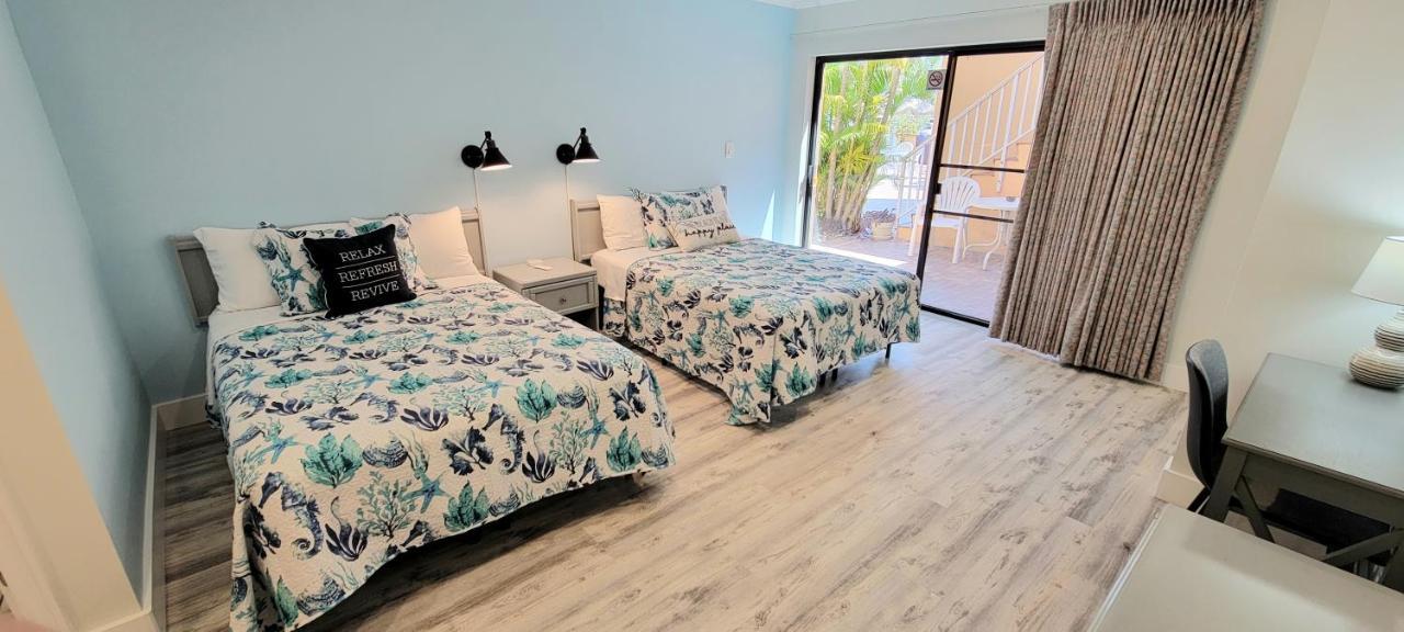 Satellite Motel St. Pete Beach Dış mekan fotoğraf